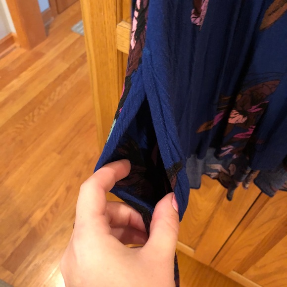 Free People Swing Tunic Top. Size S - Picture 5 of 5